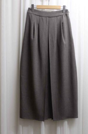 [ hwyl / ヒュイル ] タックスカート