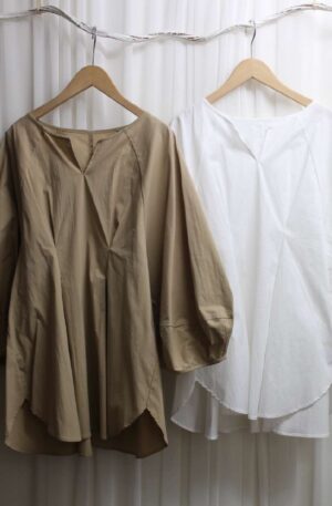 [ epidemique / エピデミーク ] 袖ボリュームブラウス