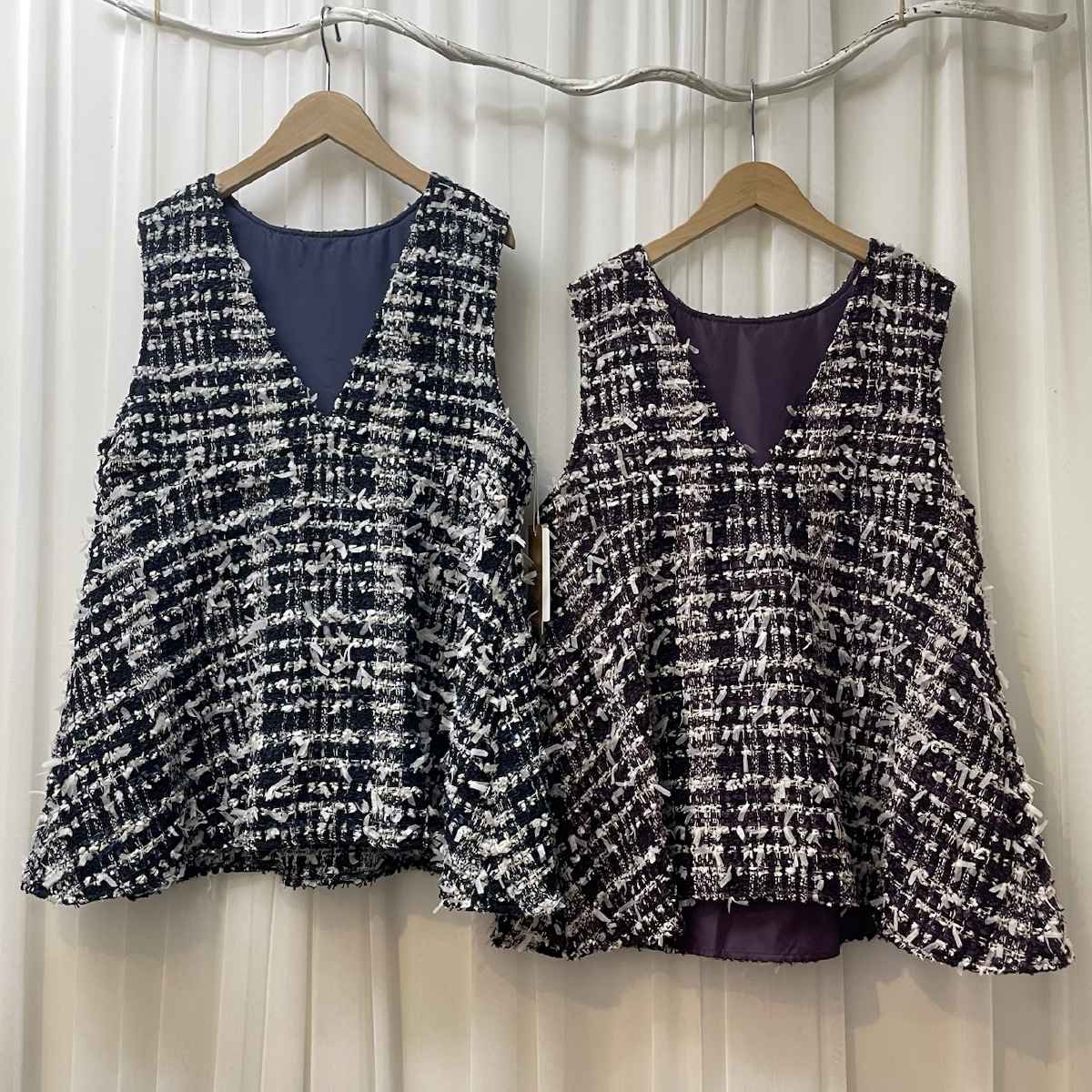 [ Le’s Ageu / レ・アージュ ] ファンシーツイードノースリーブトップス