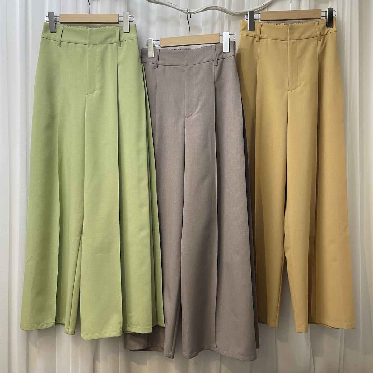 [ Le’s Ageu / レ・アージュ ] エコウェザークロスサイドタックパンツ